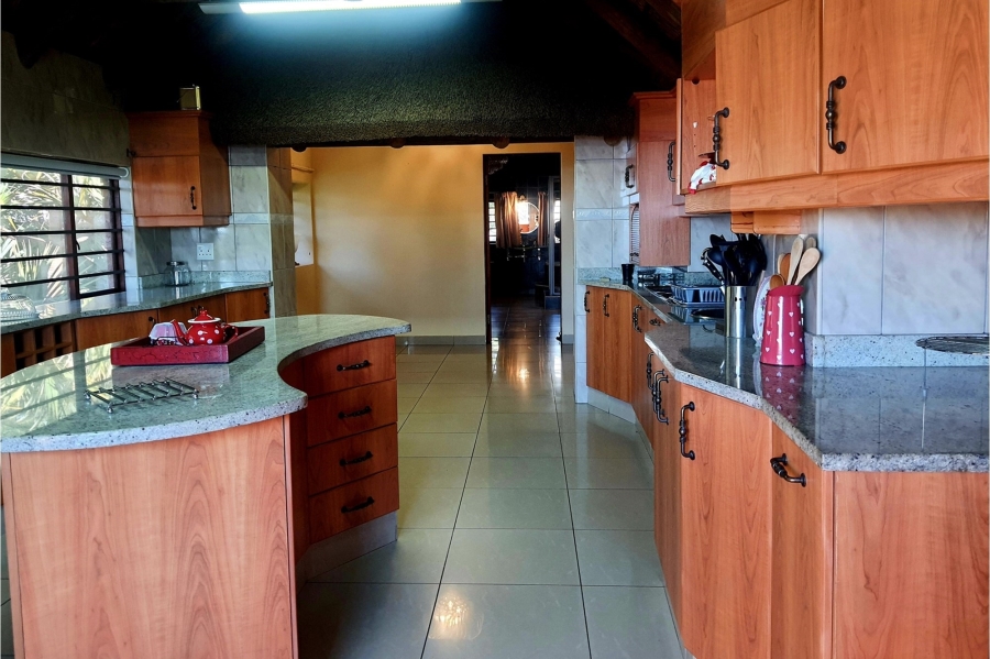 3 Bedroom Property for Sale in Menkenkop Western Cape